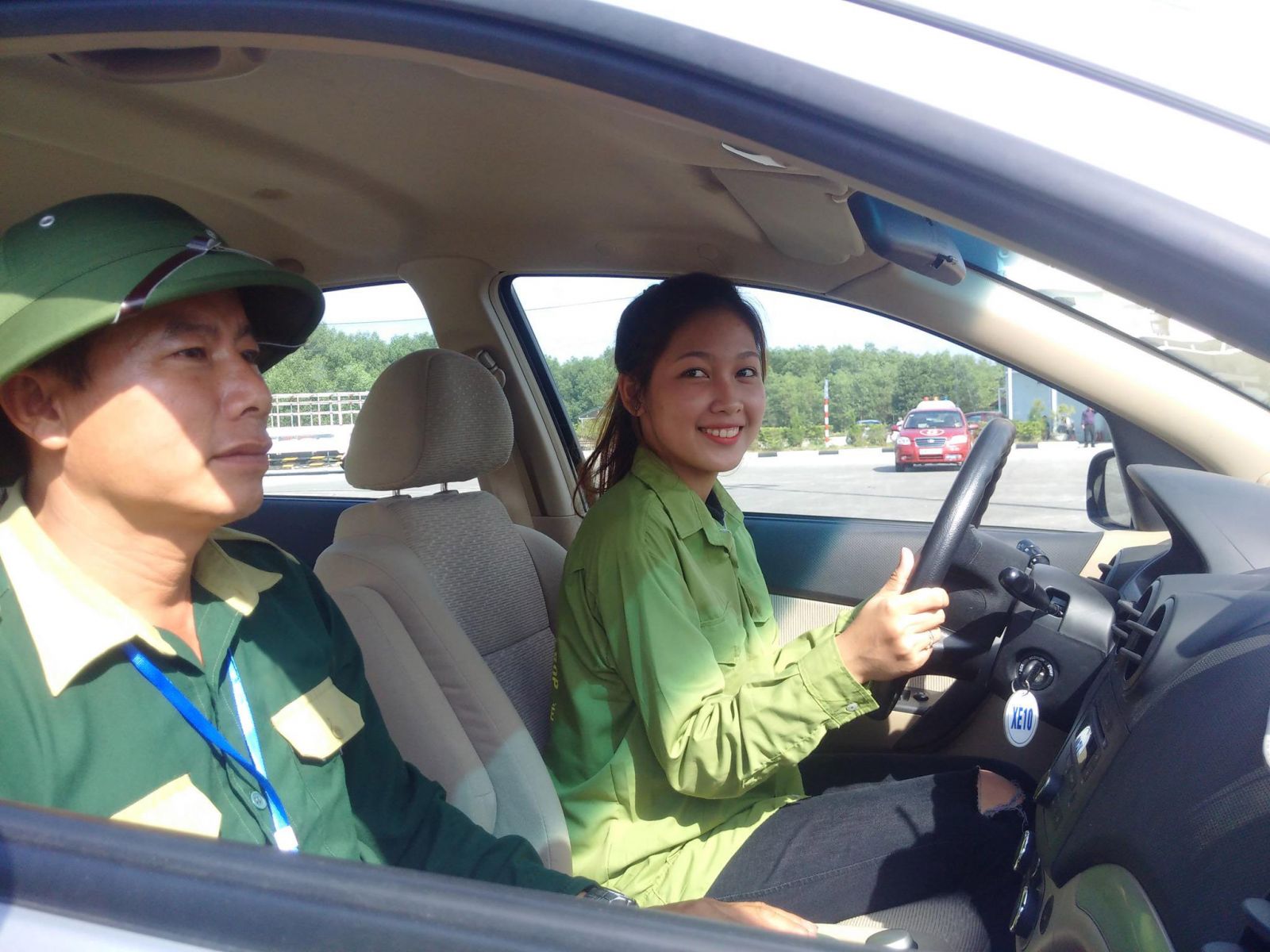 Học lái xe ô tô tại HCM học viên được cam kết rõ ràng